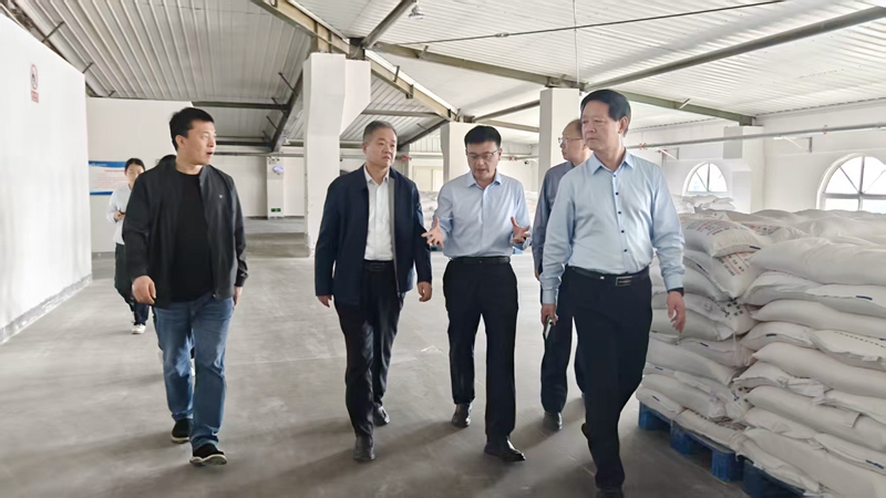 集團(tuán)領(lǐng)導(dǎo)深入一線開展國(guó)慶中秋節(jié)前安全生產(chǎn)大檢查    